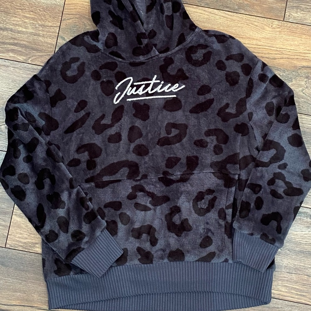 Justice grey and black velour hoodie sweatshirt size 10. EUC